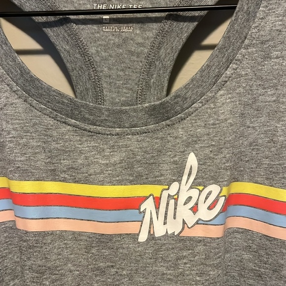 Nike Tank - Picture 3 of 6